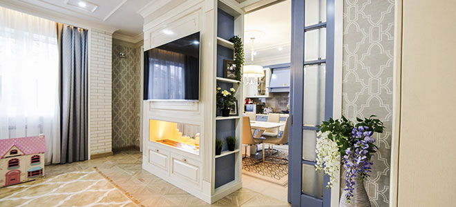 Дизайн комнаты с камином. Угловой камин в стиле кантри. Купить в Москве с доставкой по РФ